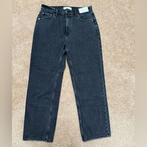 Abercrombie & Fitch Ultra High Rise Ankle Straight Jean NWT